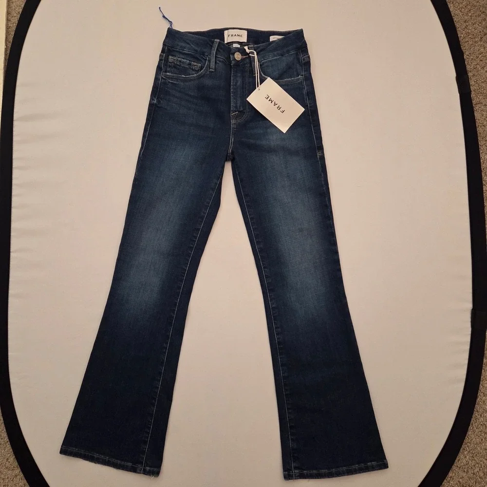 FRAME Le Crop Mini Boot Jeans Terre Dark Wash Mid Rise Cropped Flare LCMB778 24‎